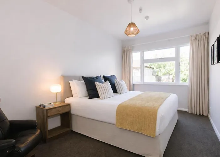 Tresco Apartments - Quiet Luxury In The Heart Of Blenheim
